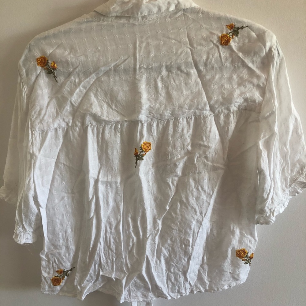 Cropped button down - Picture 3 of 3